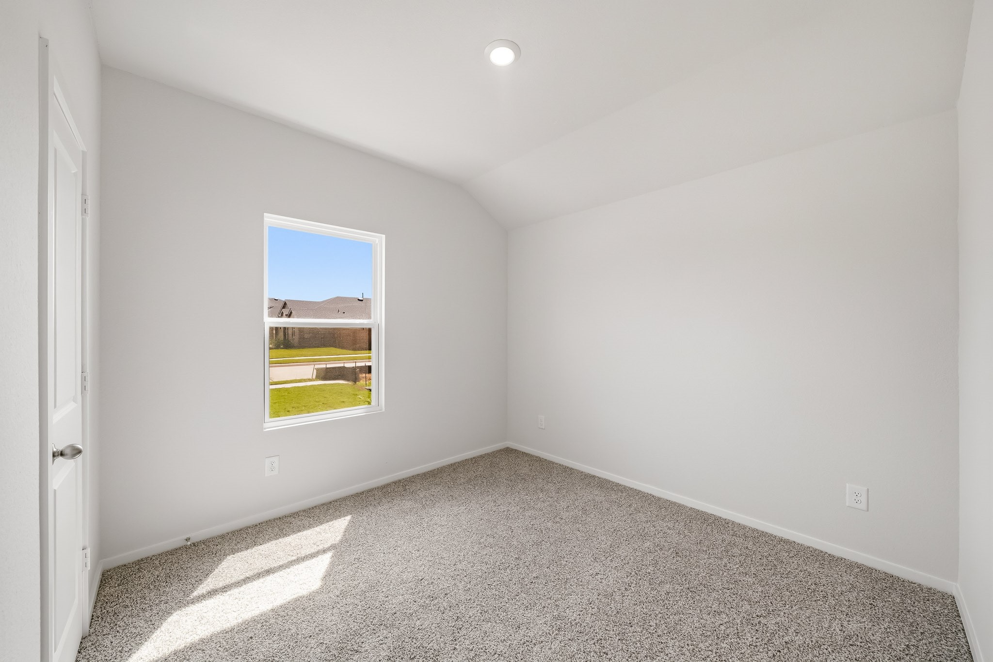 1060 Selene Sky Drive Property Photo 10