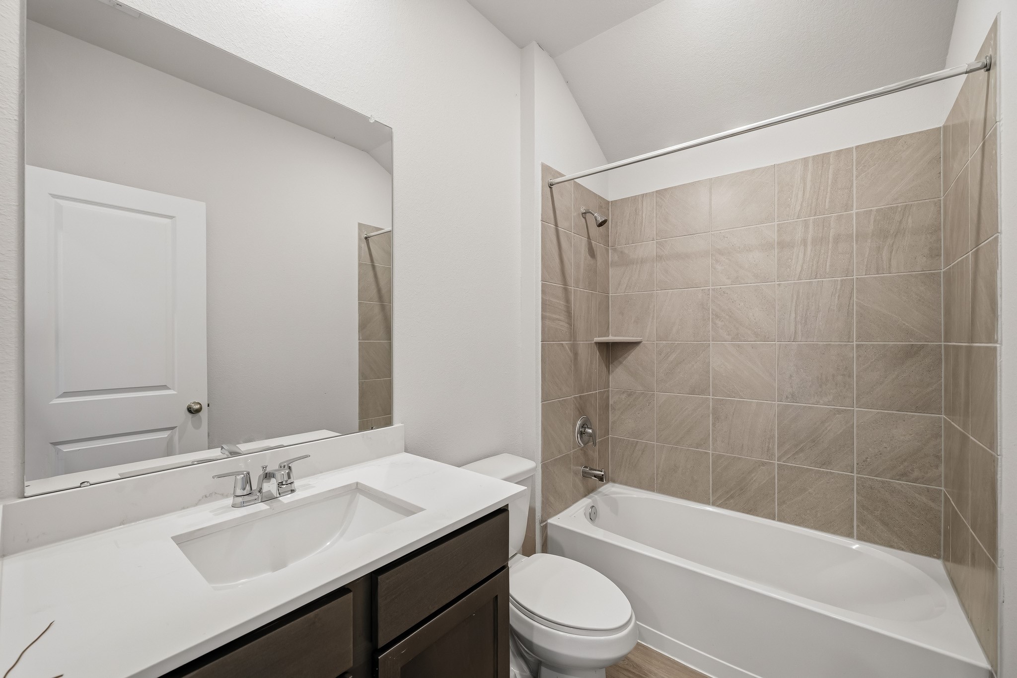 1060 Selene Sky Drive Property Photo 11