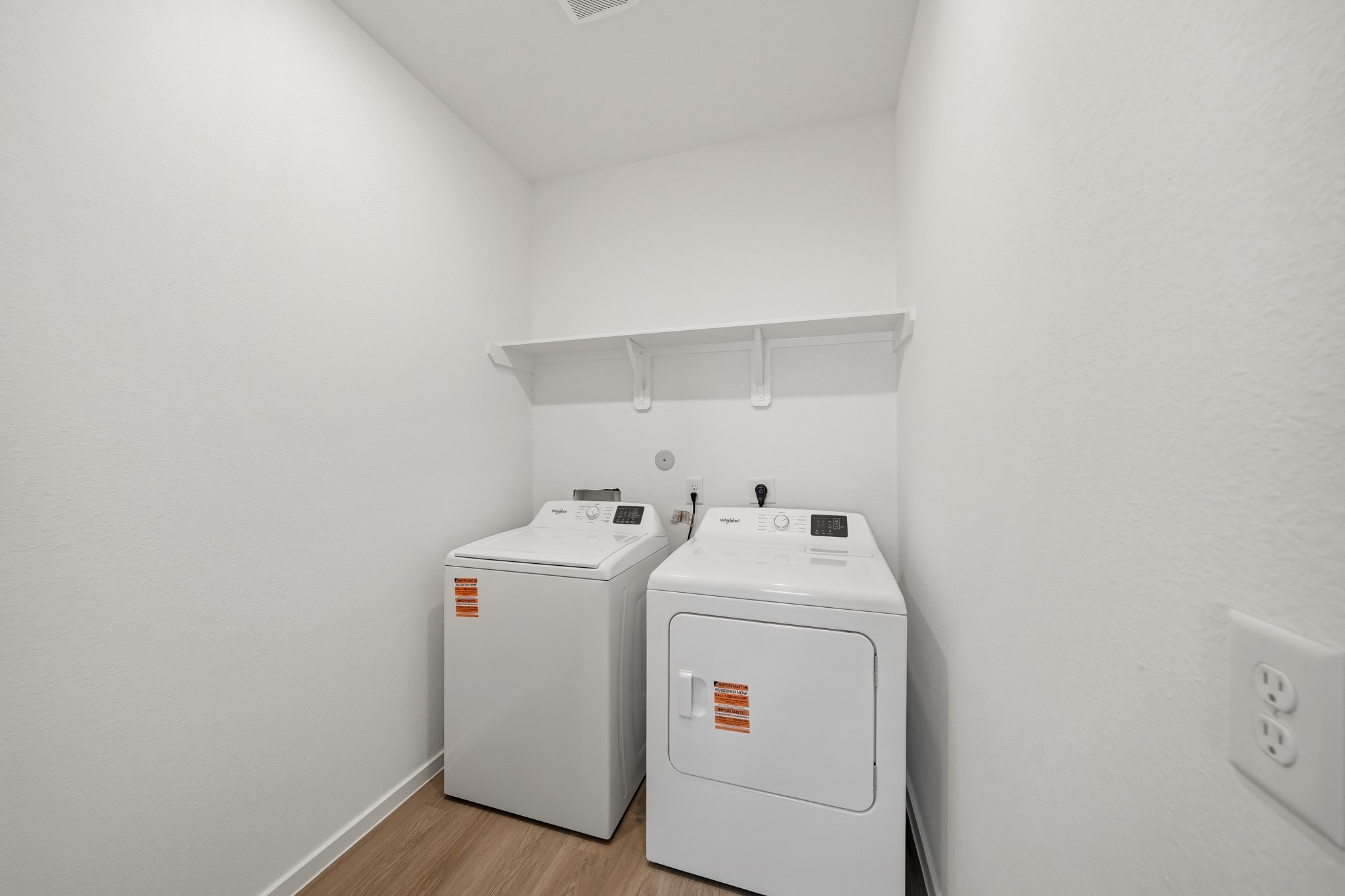 1060 Selene Sky Drive Property Photo 16