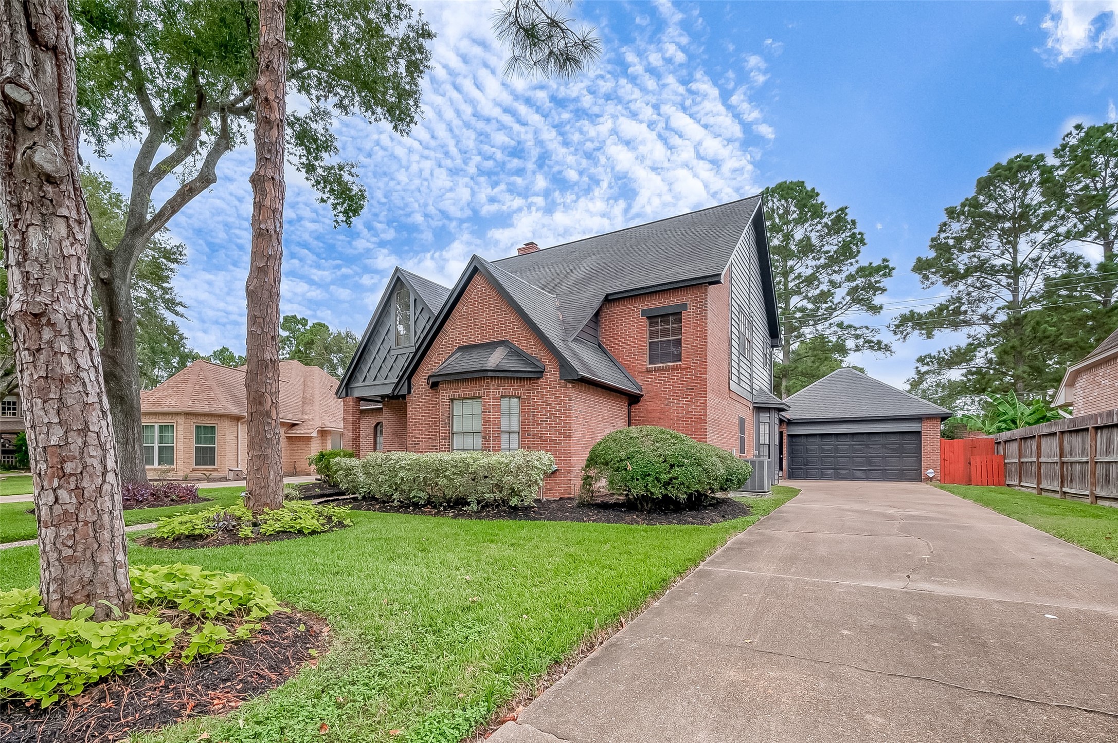 22114 Rockchester Drive Property Photo 4