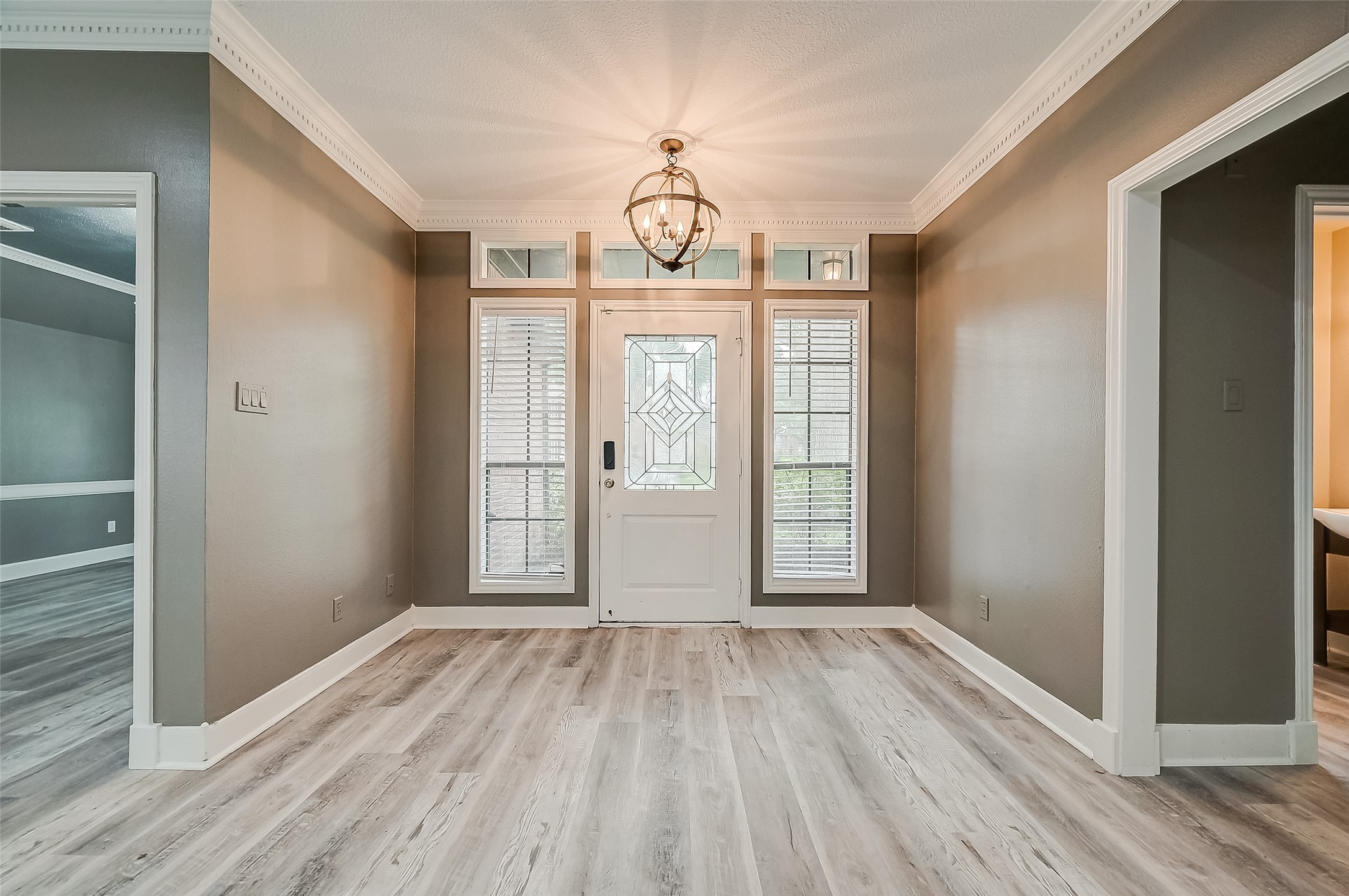 22114 Rockchester Drive Property Photo 8