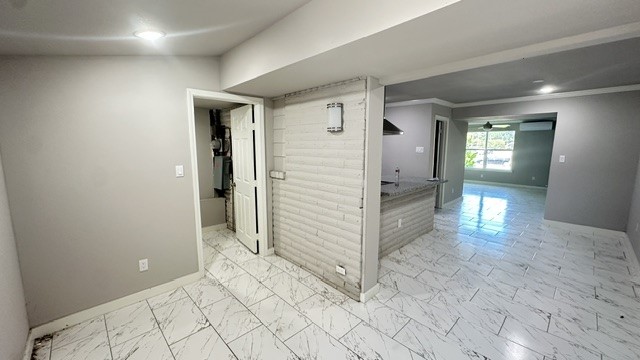 11943 Beechnut Street Property Photo 5