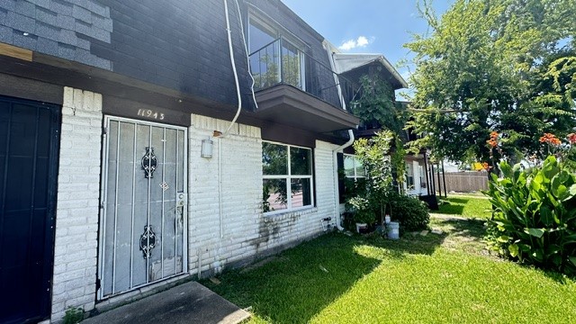 11943 Beechnut Street Property Photo 13