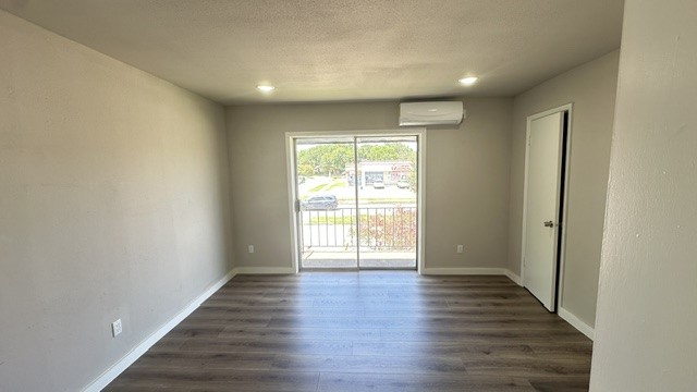 11943 Beechnut Street Property Photo 17