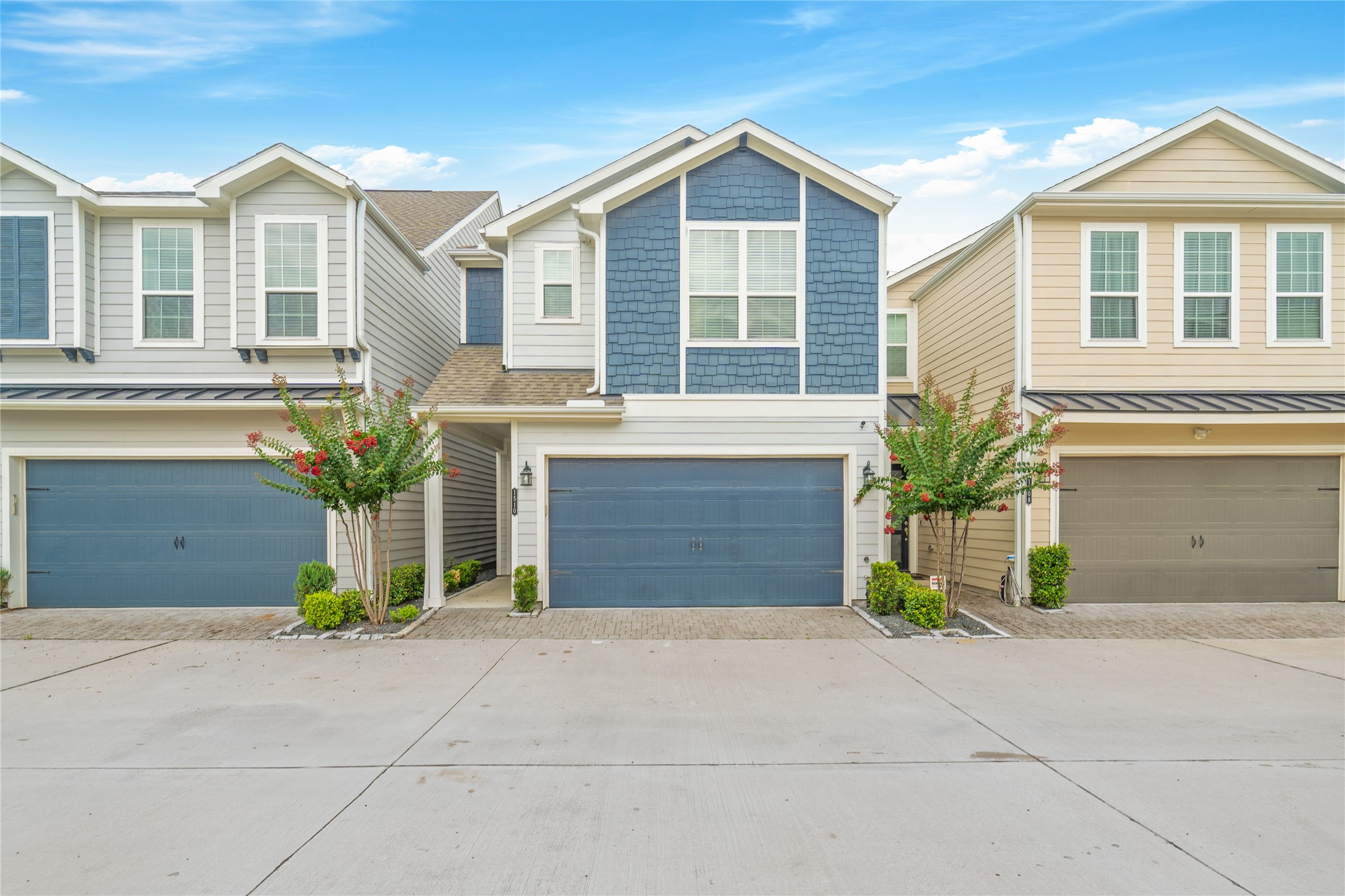 1510 Upland Glen Way Property Photo 1