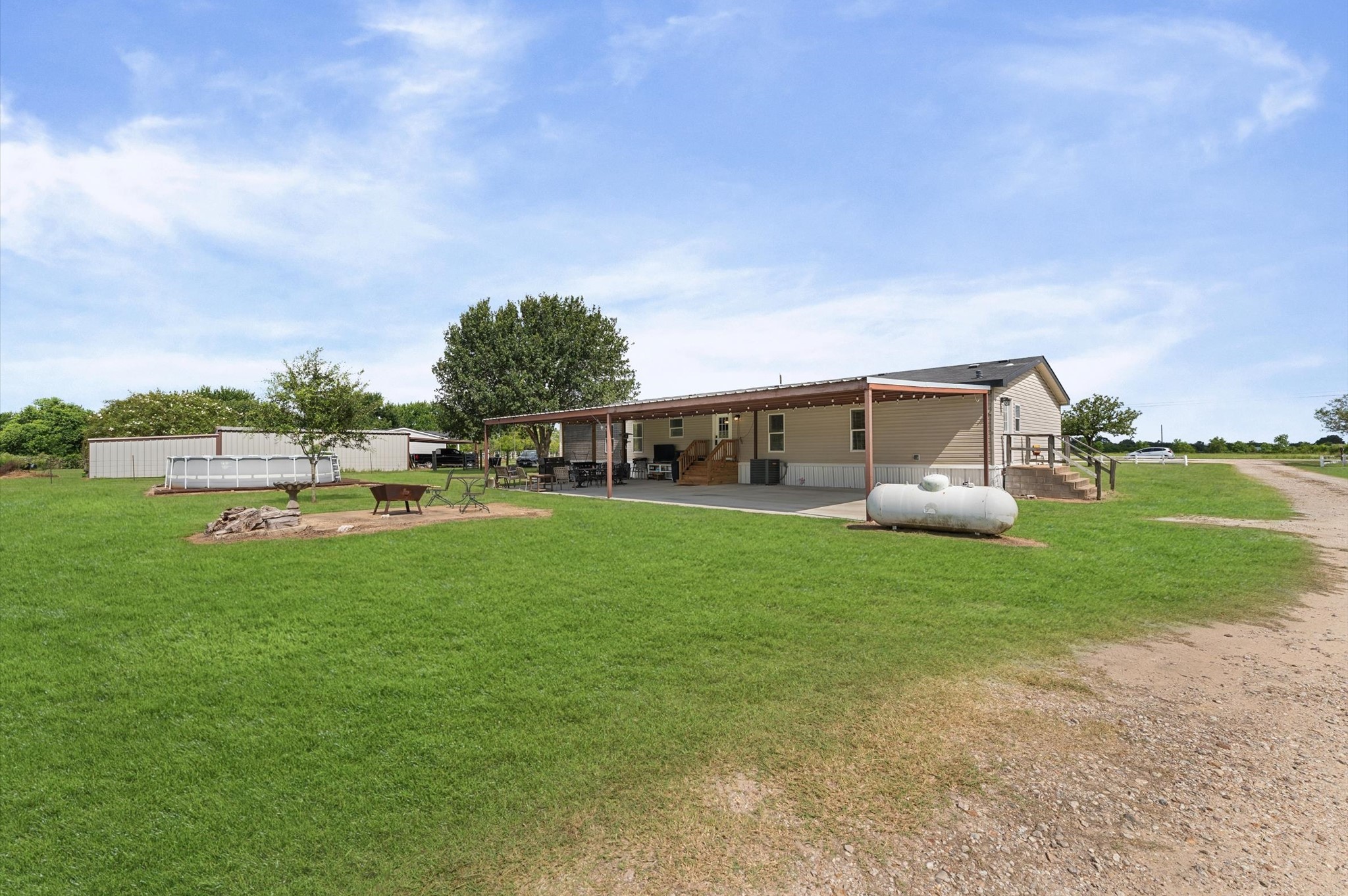 31525 Shiloh Property Photo 5