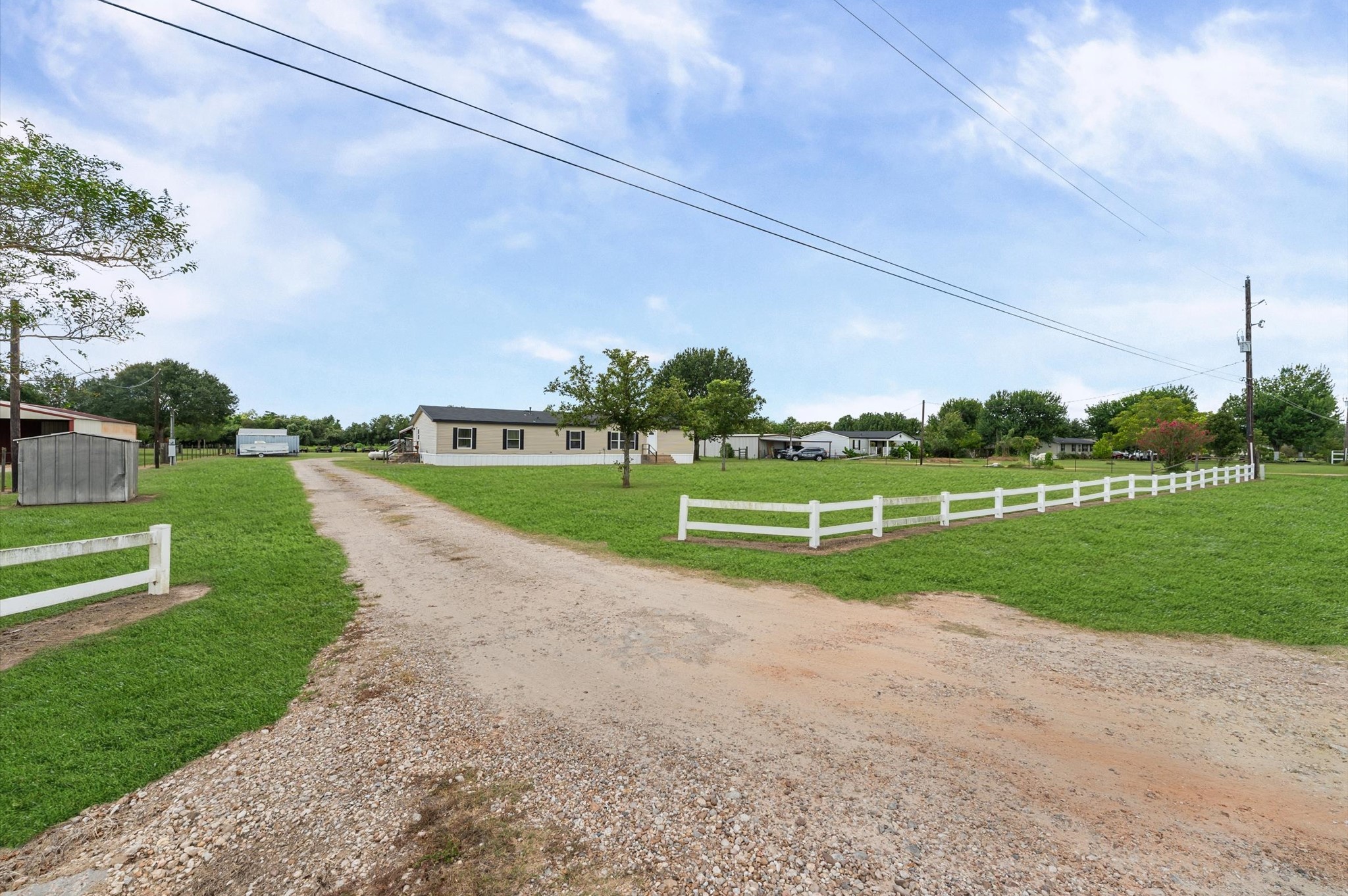 31525 Shiloh Property Photo 9