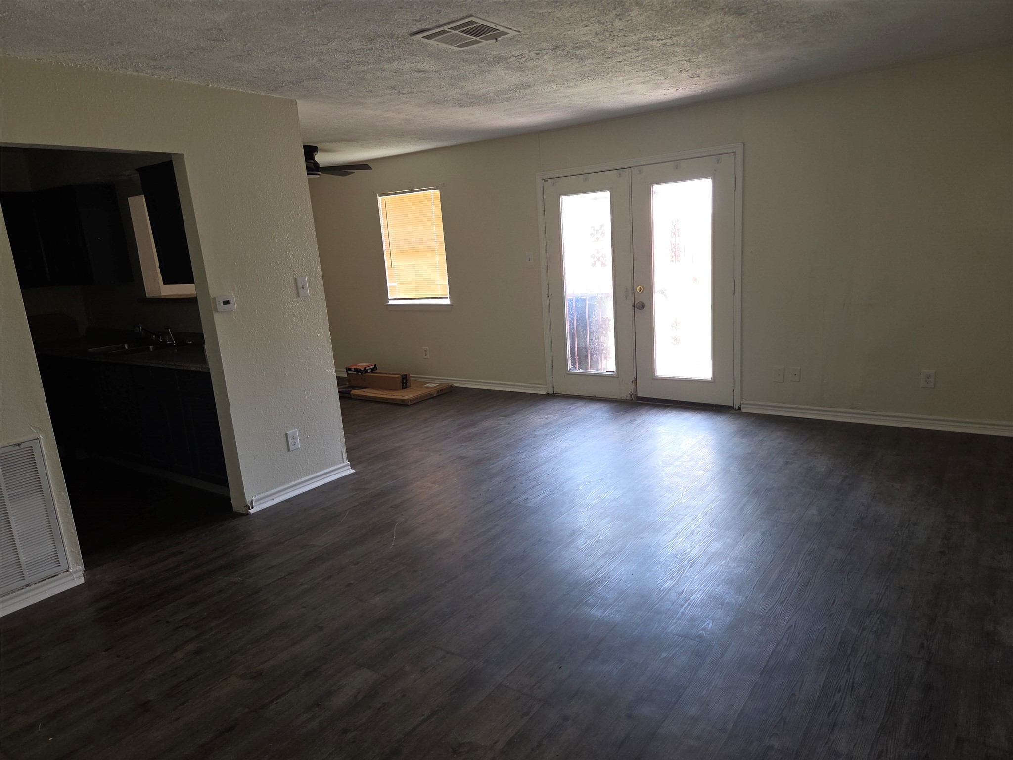 6624 W Fuqua Drive Property Photo 4