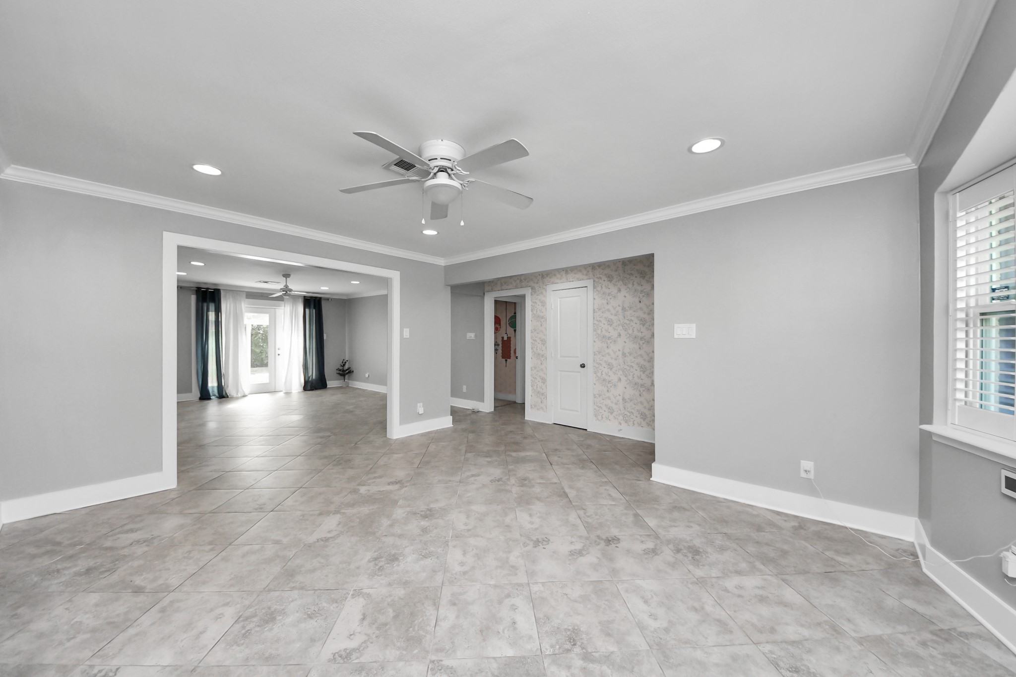 10303 Greenwillow Street Property Photo 10
