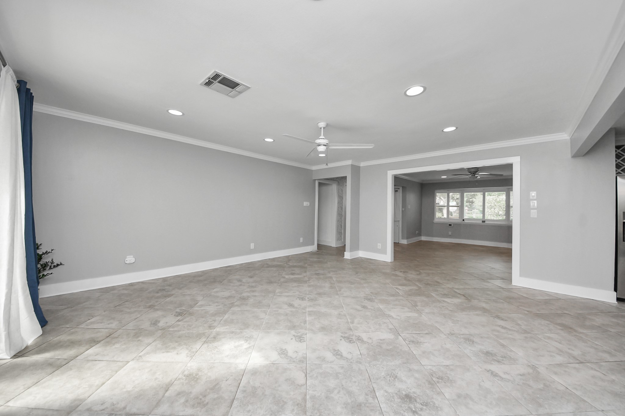 10303 Greenwillow Street Property Photo 12