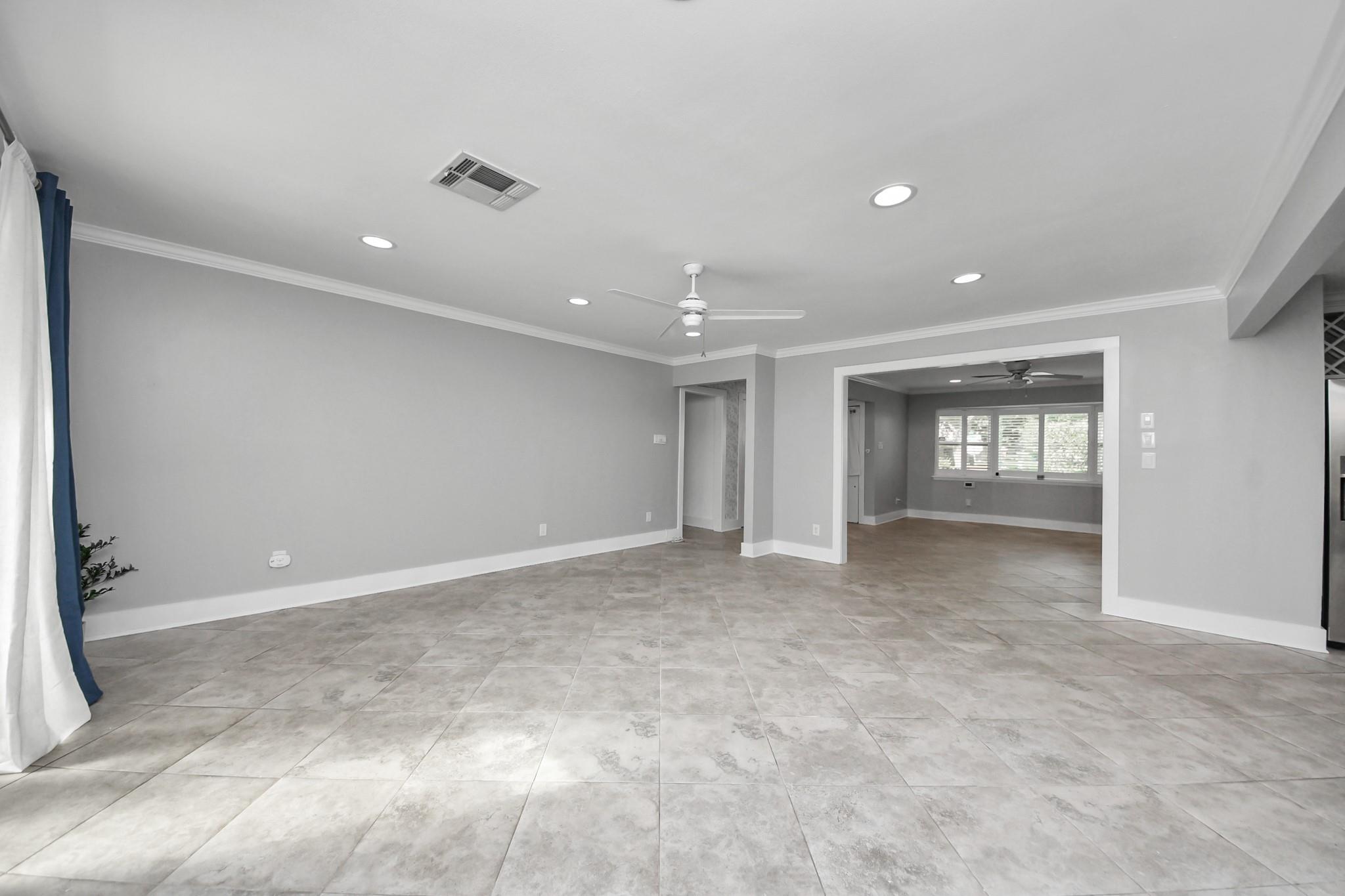 10303 Greenwillow Street Property Photo 13