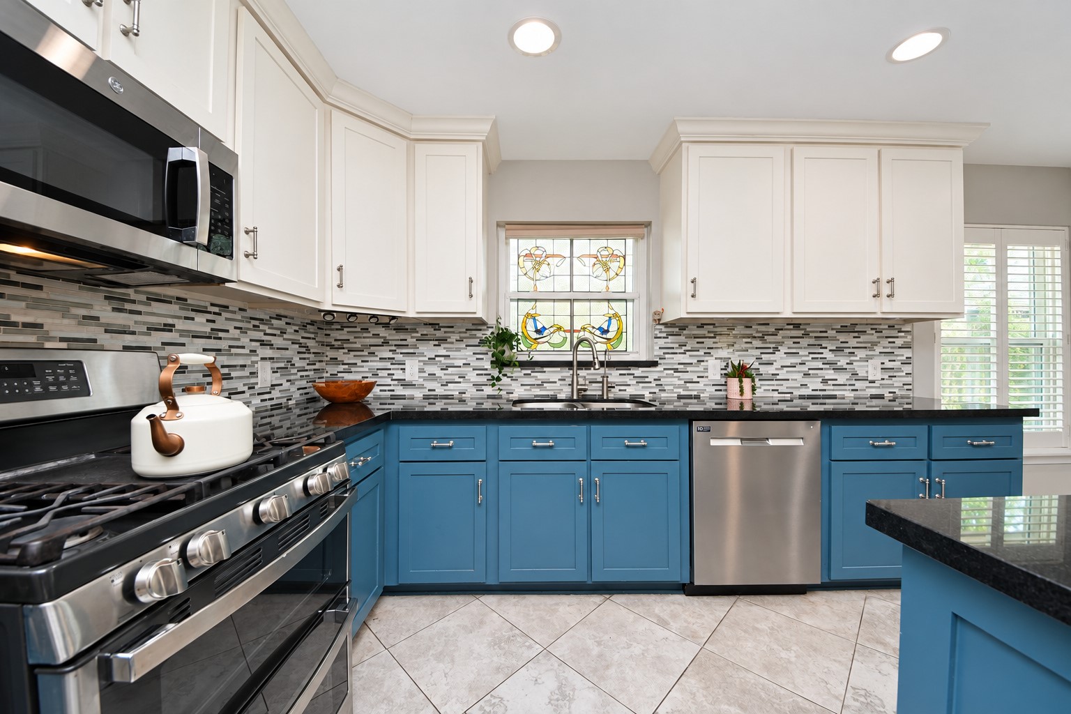 10303 Greenwillow Street Property Photo 14