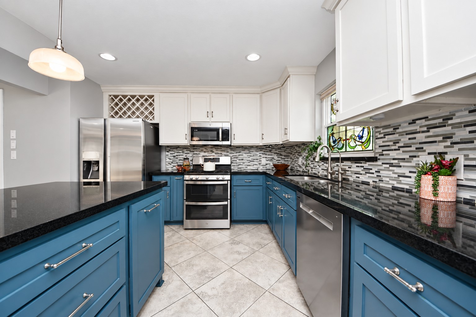 10303 Greenwillow Street Property Photo 16