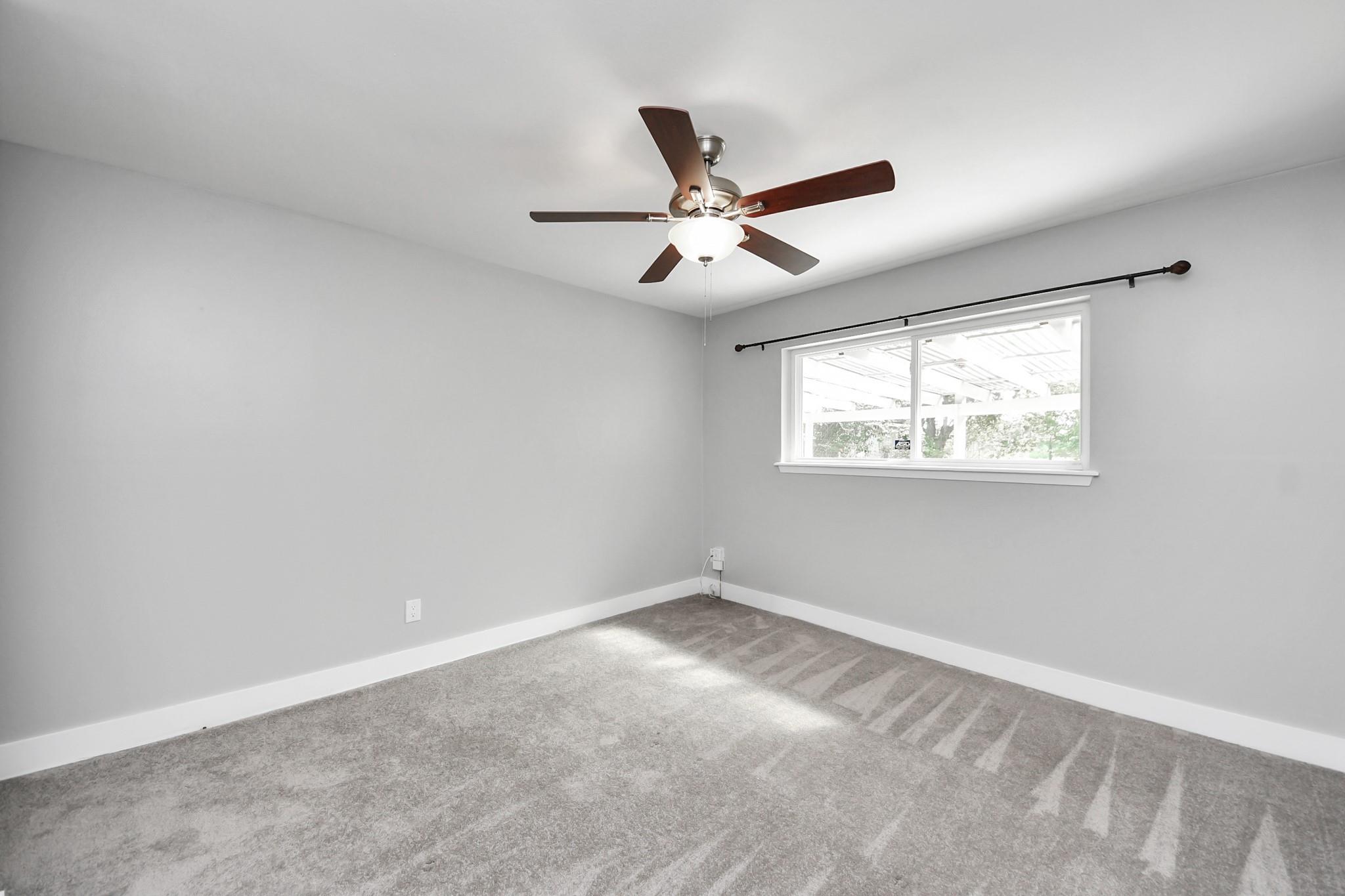 10303 Greenwillow Street Property Photo 21
