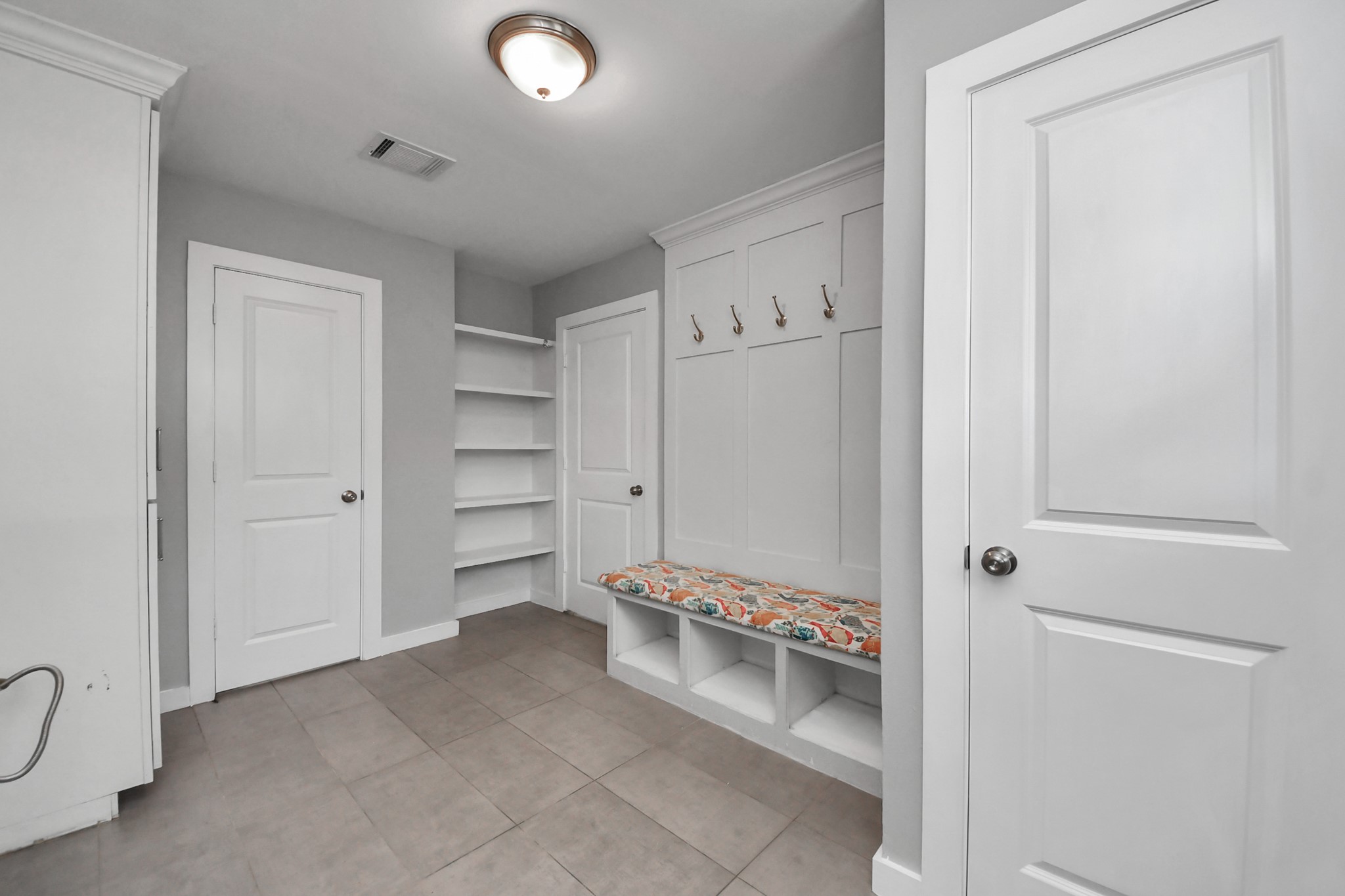 10303 Greenwillow Street Property Photo 30