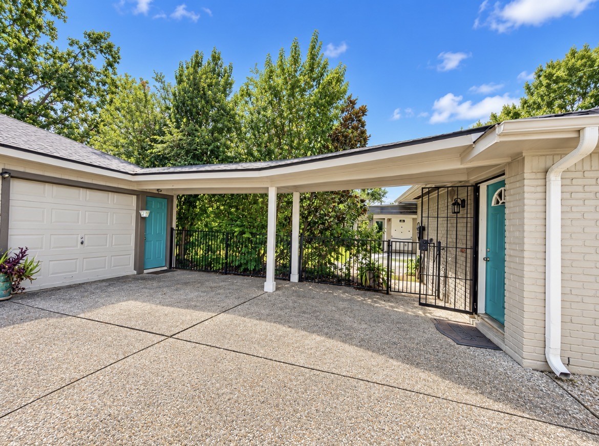 10303 Greenwillow Street Property Photo 33