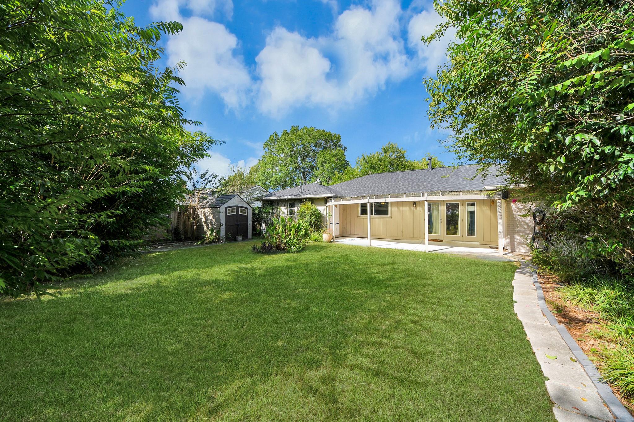 10303 Greenwillow Street Property Photo 43