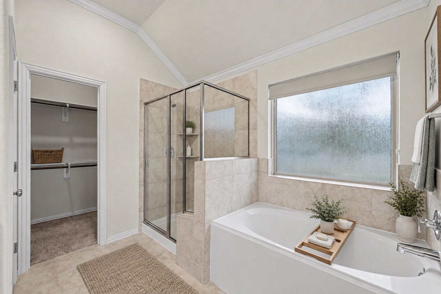 2901 Green Ash Court Property Photo 8
