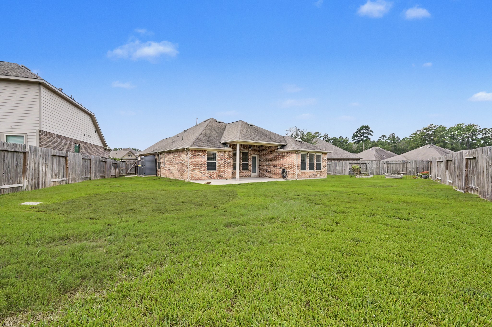 2901 Green Ash Court Property Photo 33