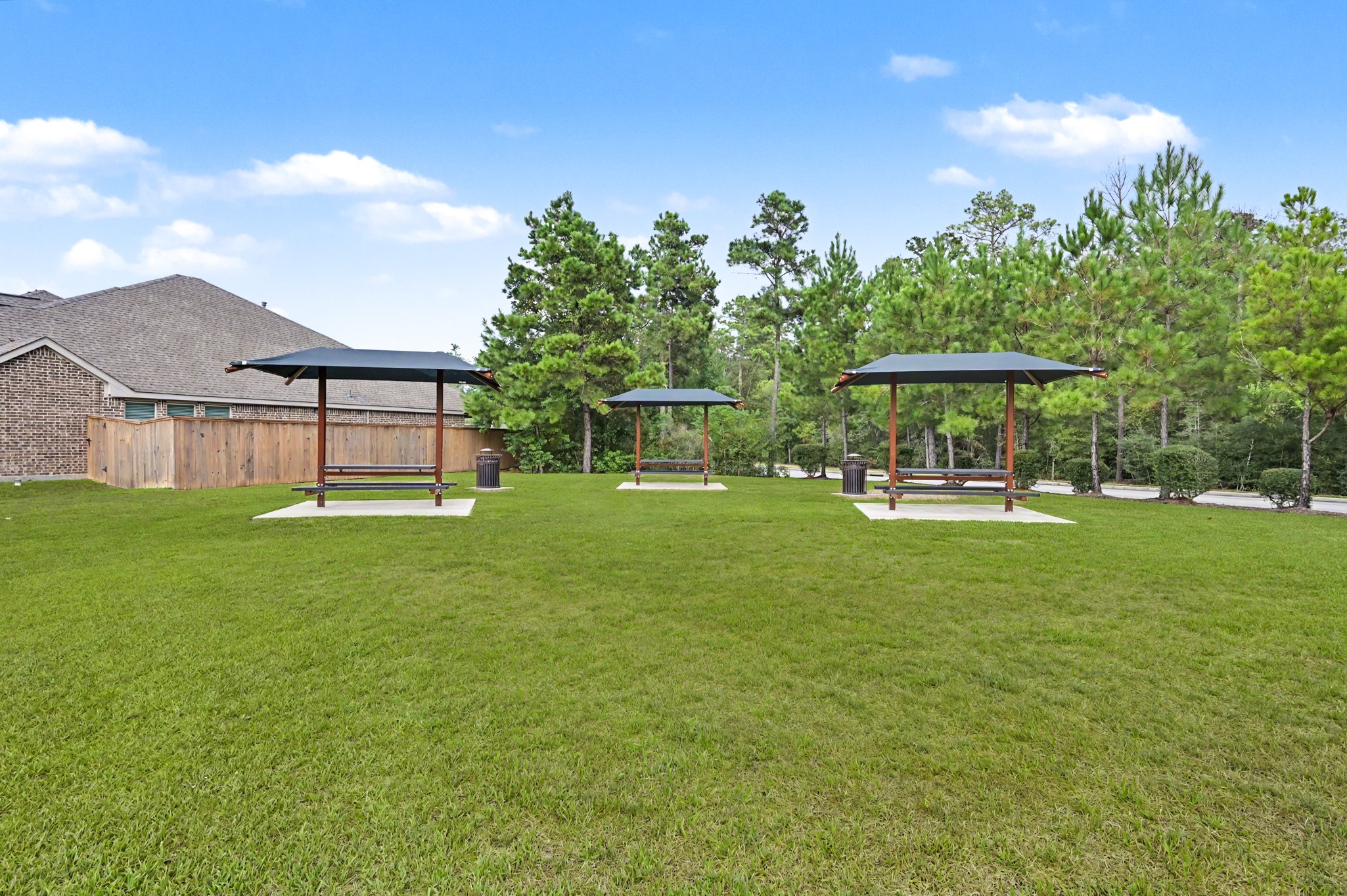 2901 Green Ash Court Property Photo 44