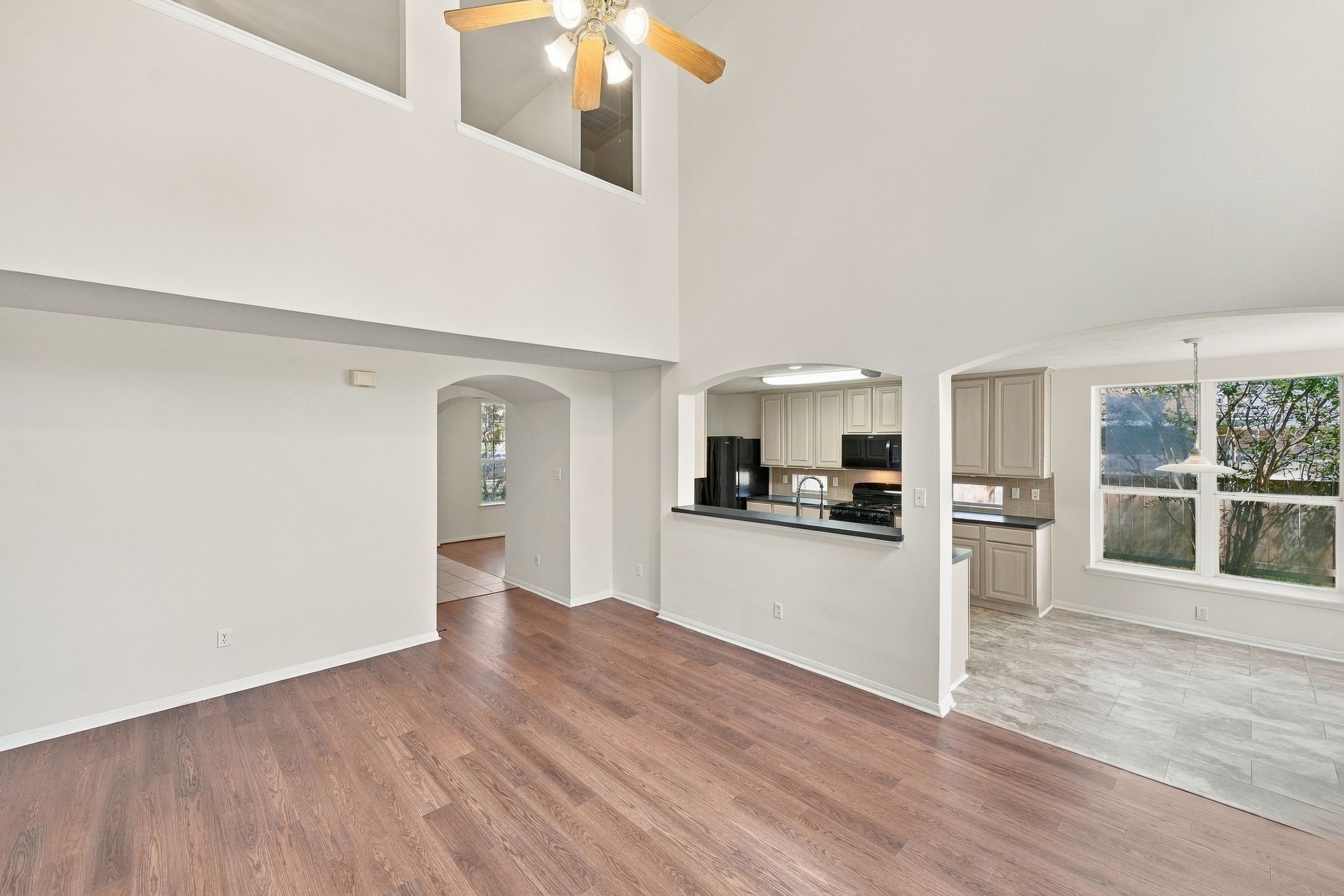 10 Orchid Grove Place Property Photo 9