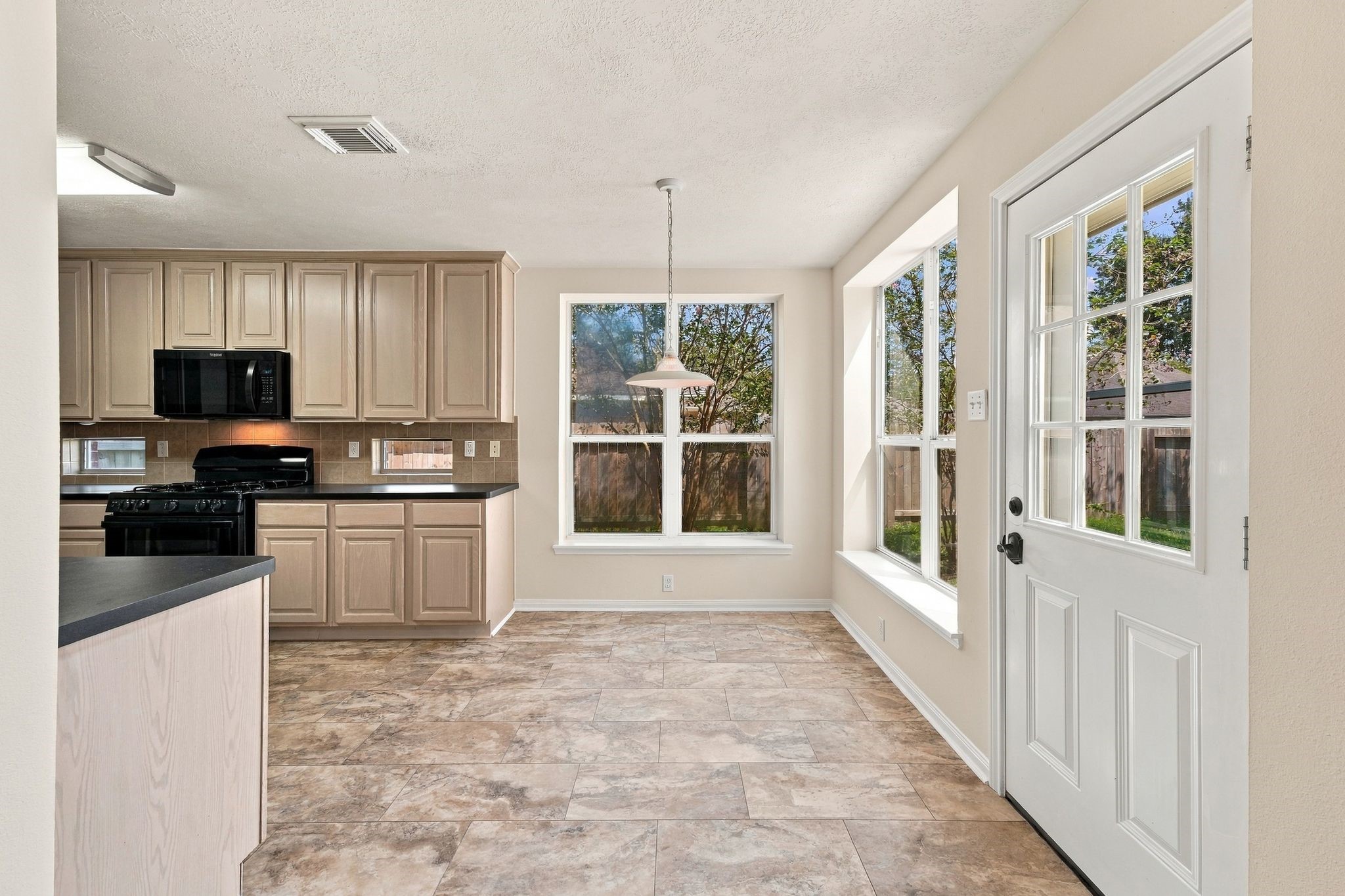 10 Orchid Grove Place Property Photo 11