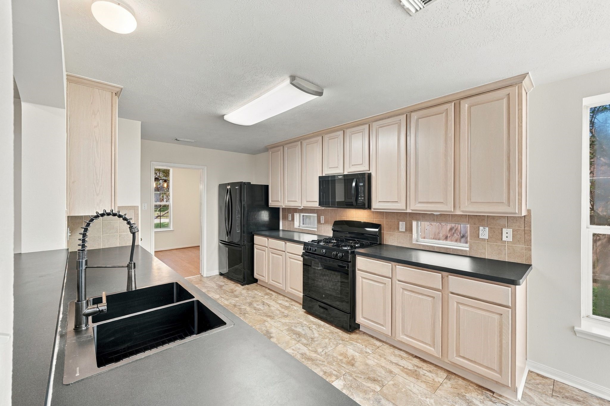 10 Orchid Grove Place Property Photo 14