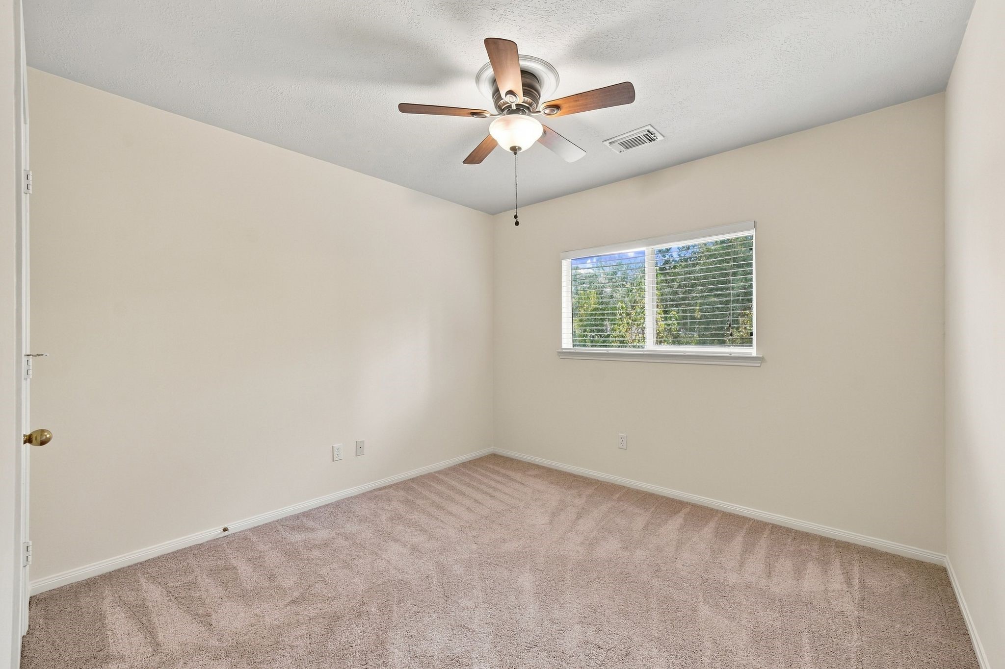 10 Orchid Grove Place Property Photo 22