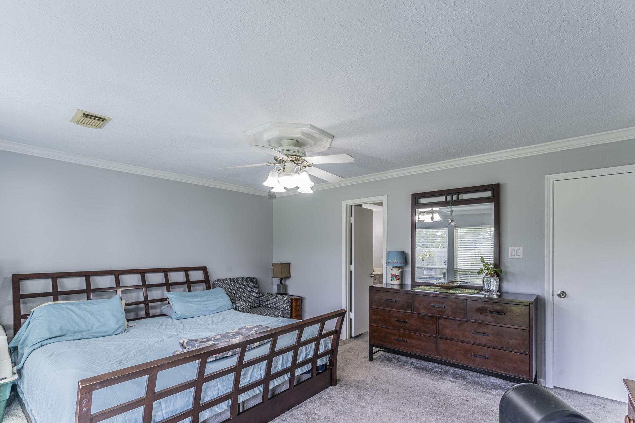13106 Chriswood Drive Property Photo 6