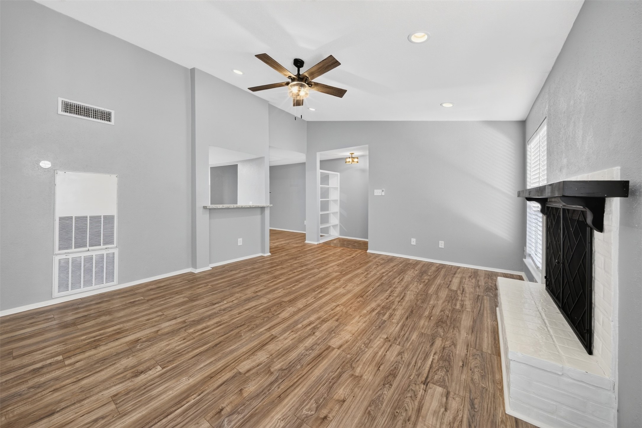 9009 Richmond Avenue 617 Property Photo 2