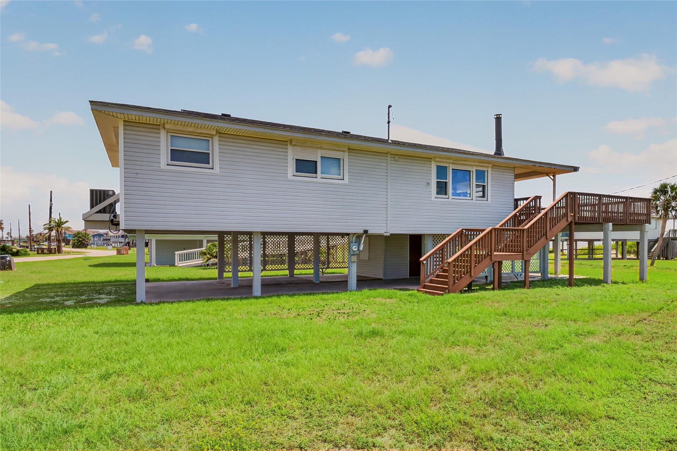 16713 Jamaica Beach Road Property Photo 21