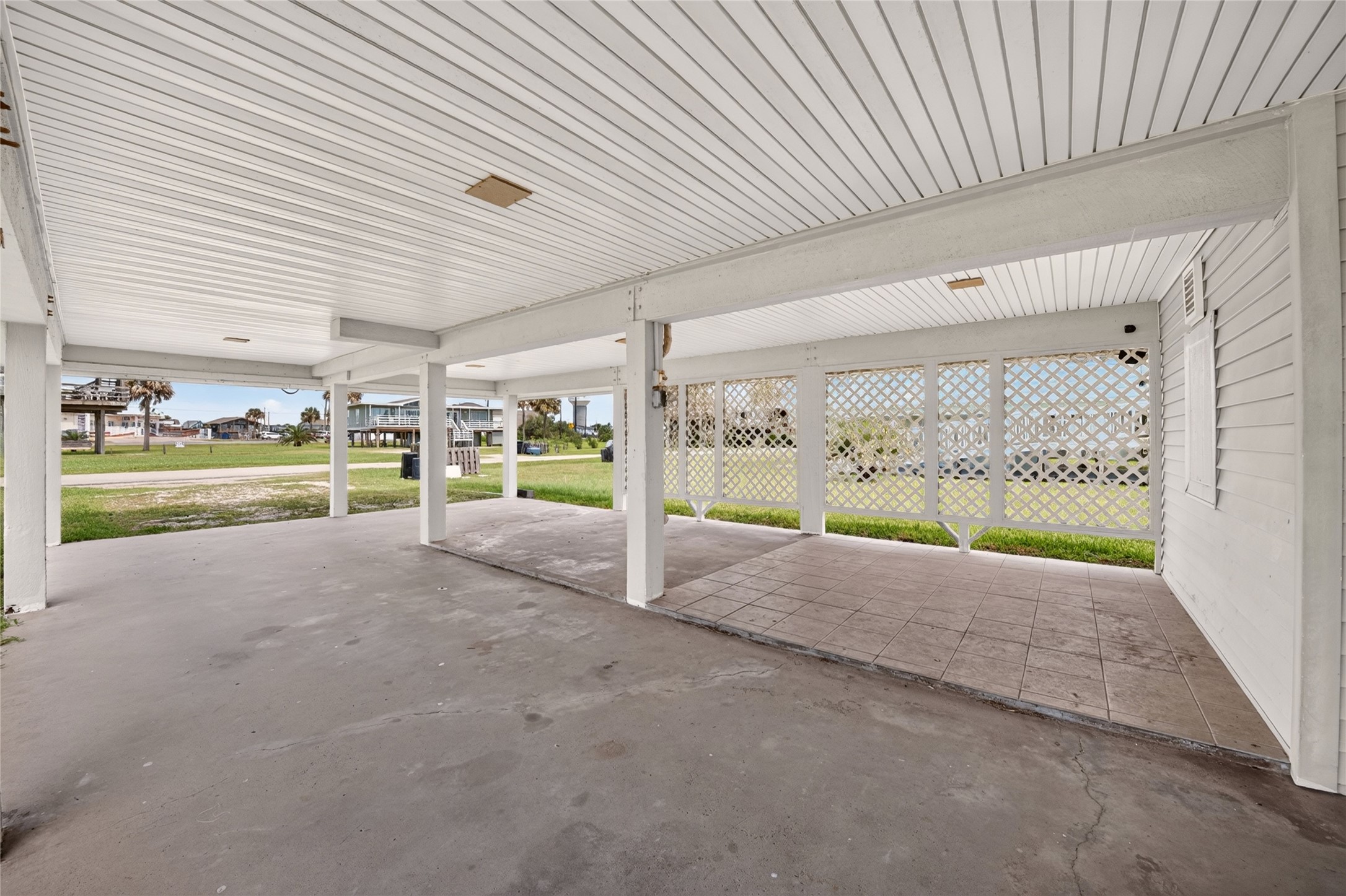 16713 Jamaica Beach Road Property Photo 25