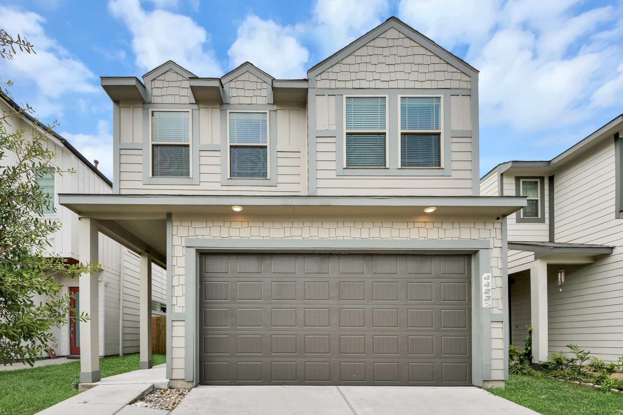 4423 Santorini Lane