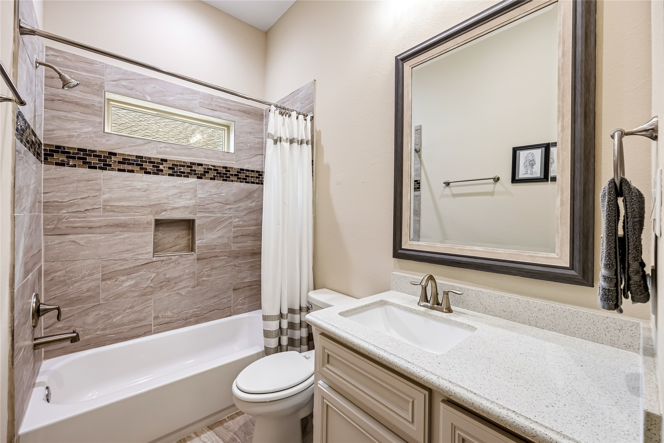 12613 Walden Road Property Photo 22