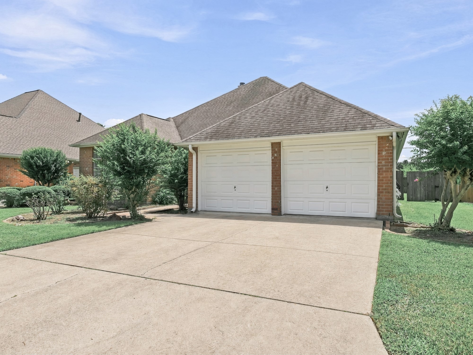 2107 Avenue K Property Photo 3