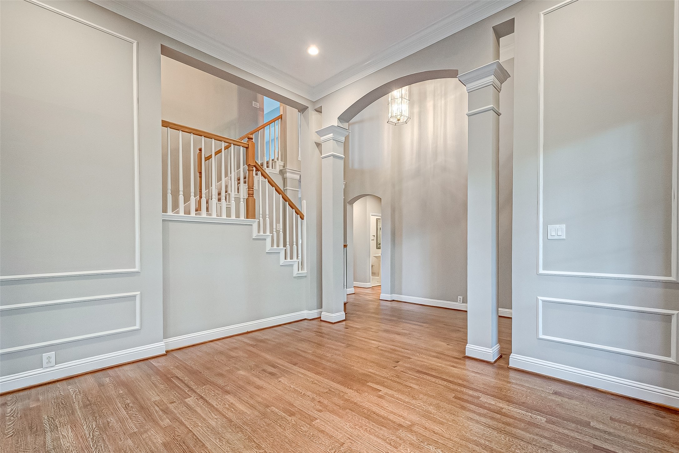 24118 Bay Hill Boulevard Property Photo 5