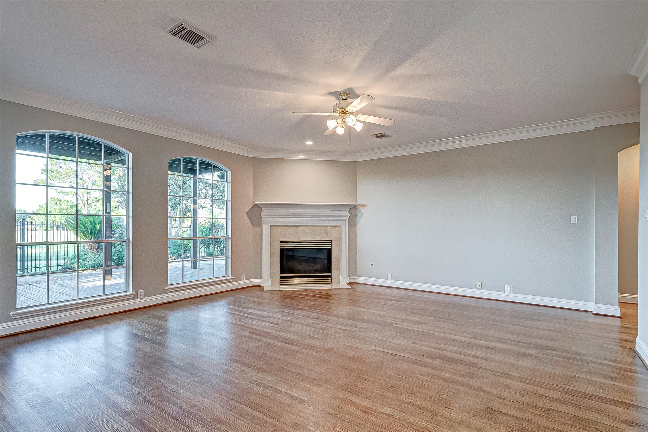 24118 Bay Hill Boulevard Property Photo 9