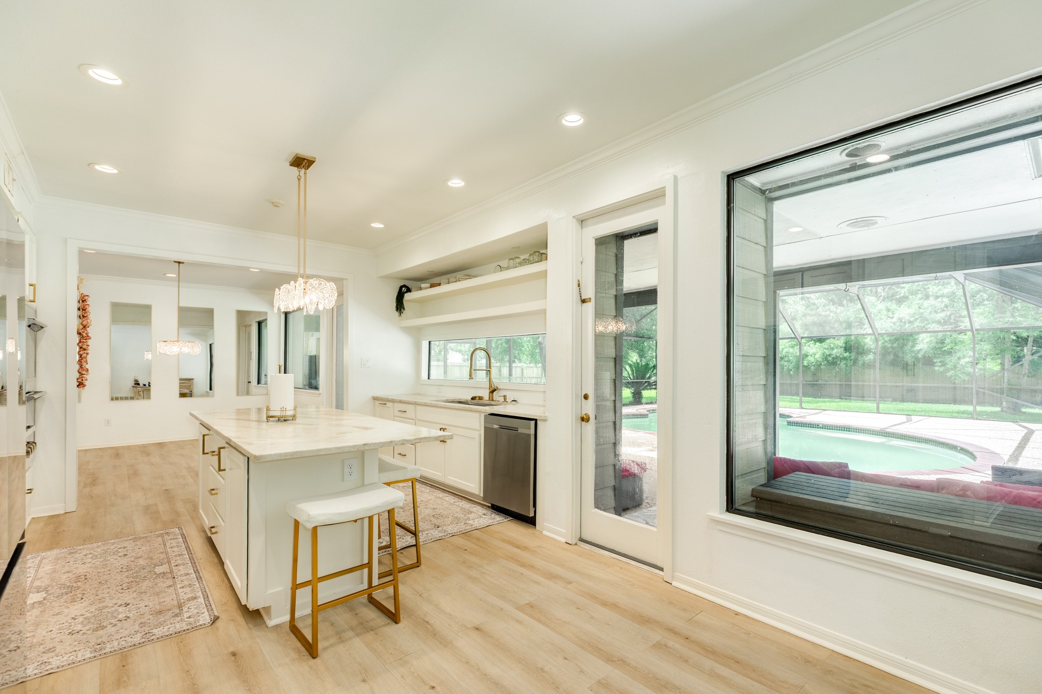 121 Catalpa Street Property Photo 16