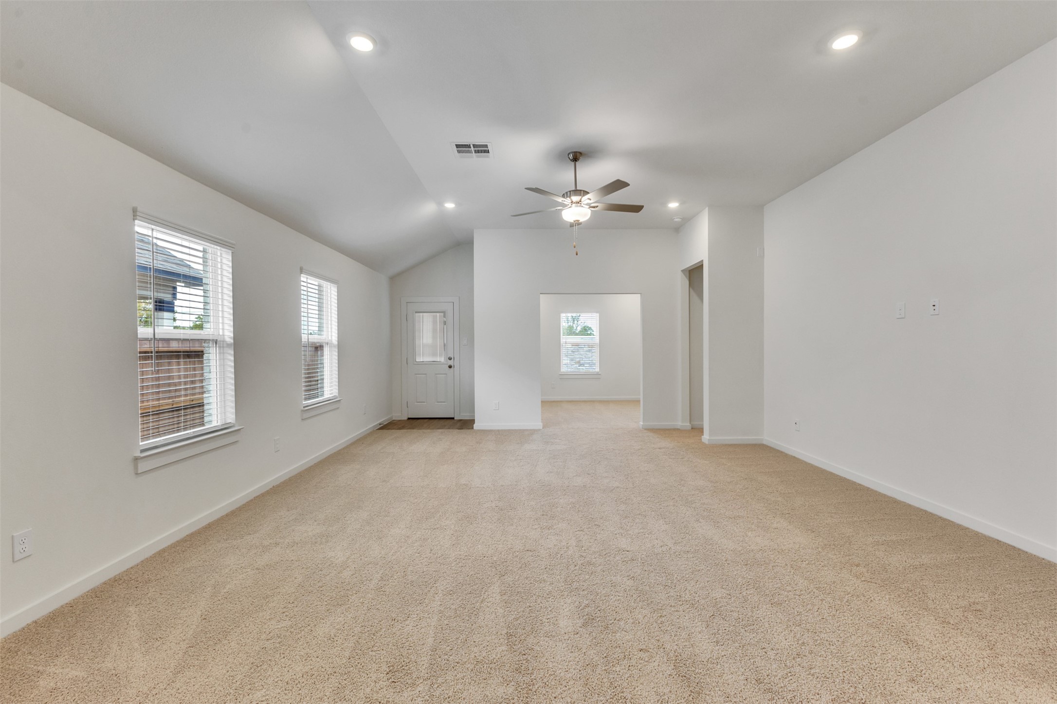 3206 Emerald Hills Drive Property Photo 14
