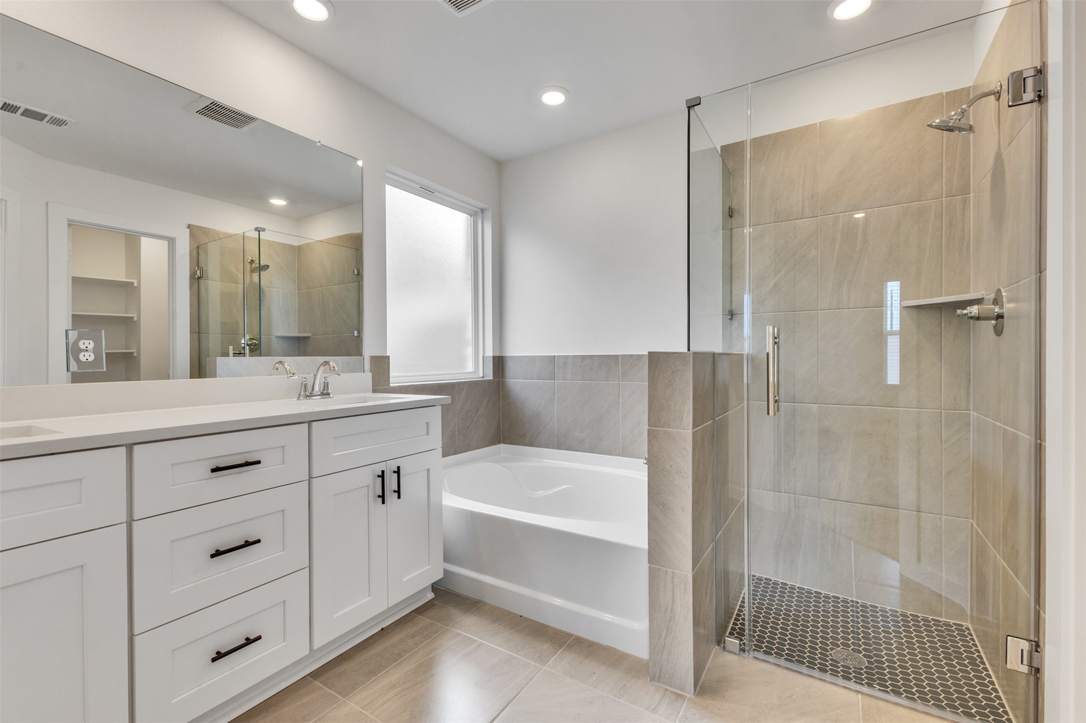 3206 Emerald Hills Drive Property Photo 23