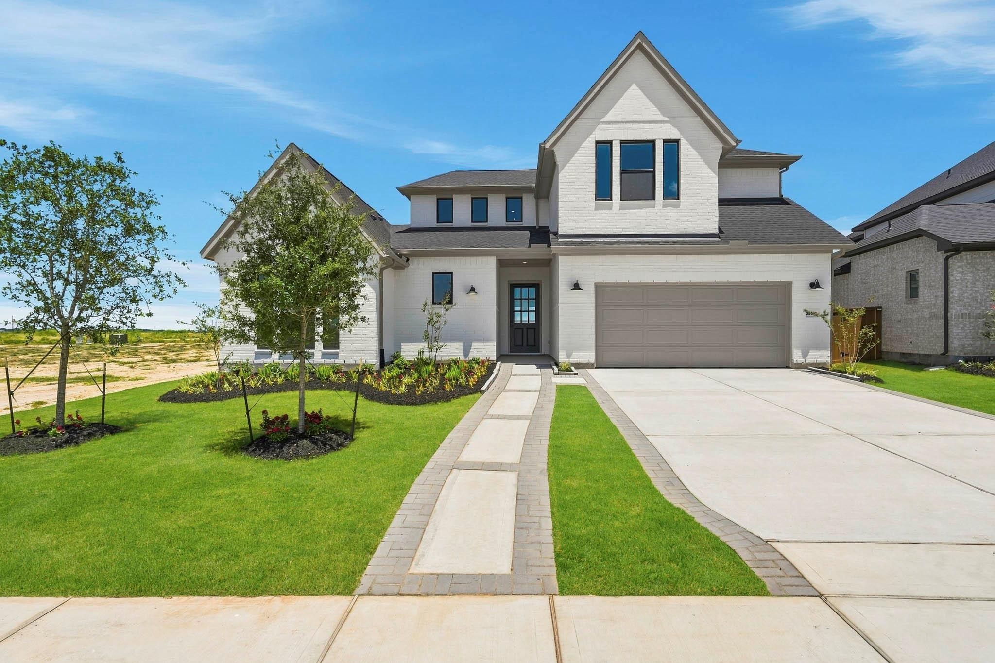 25010 Prairie Breeze Drive Property Photo 1