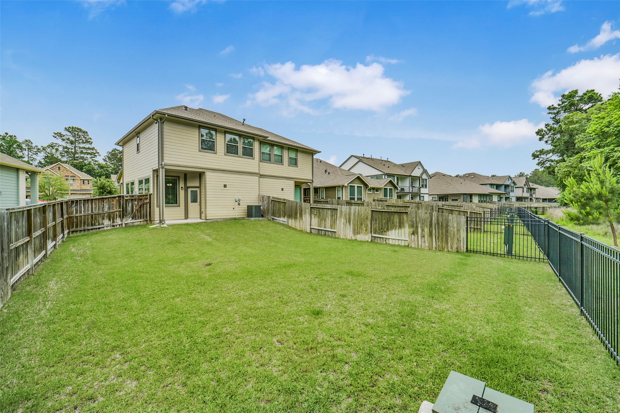 323 Spotted Fern Property Photo 34