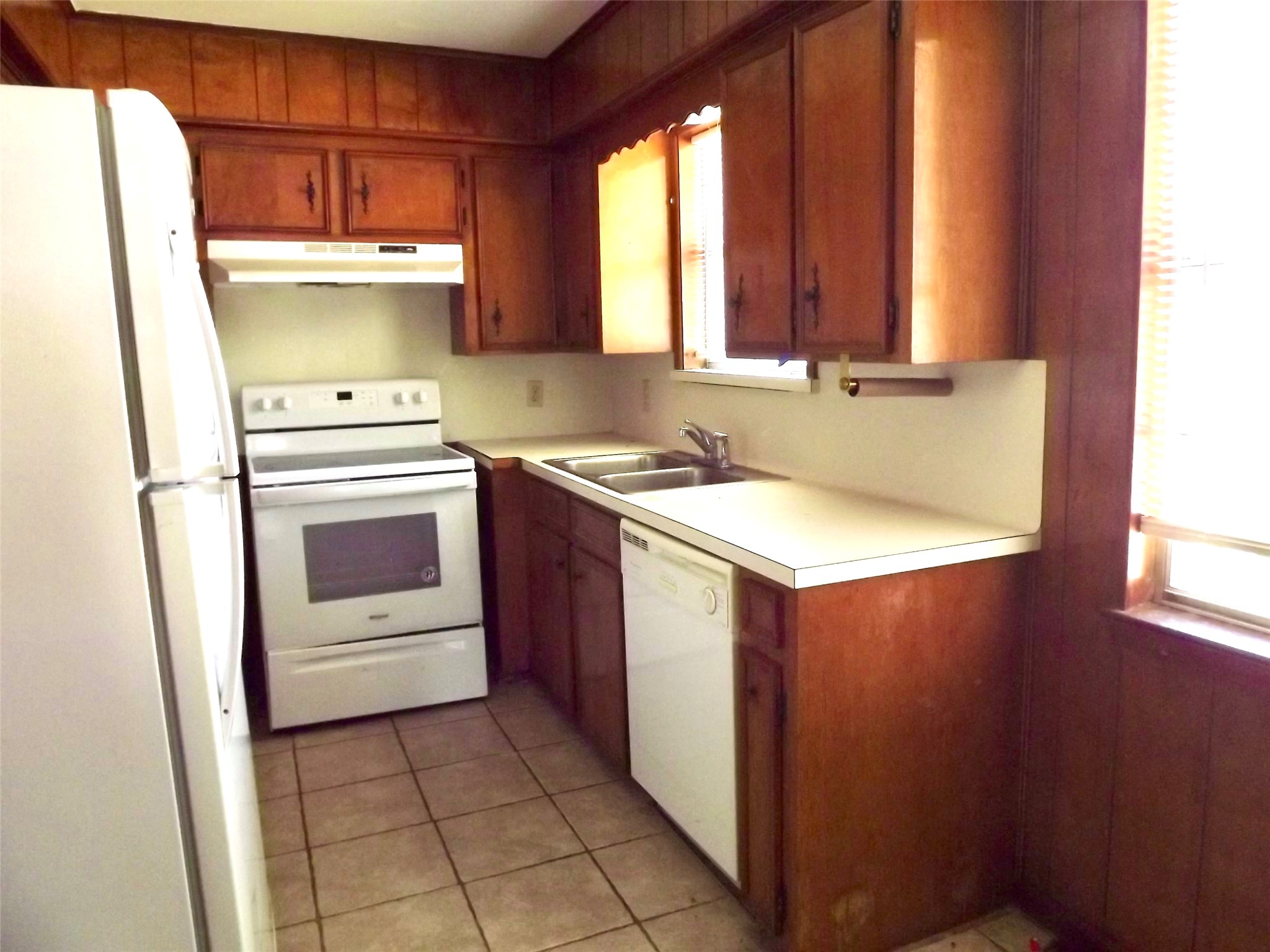 1502 Maple Street Property Photo 2