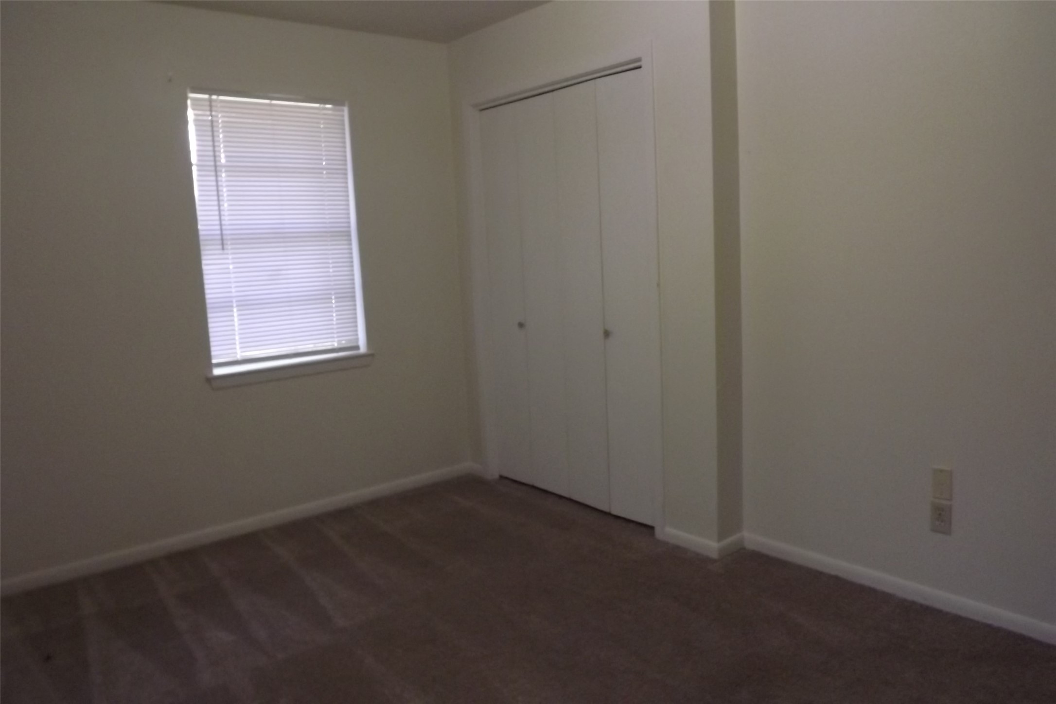 1502 Maple Street Property Photo 4