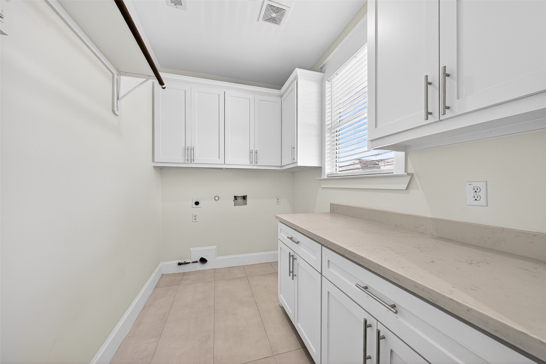 4429 Ella Boulevard Property Photo 32