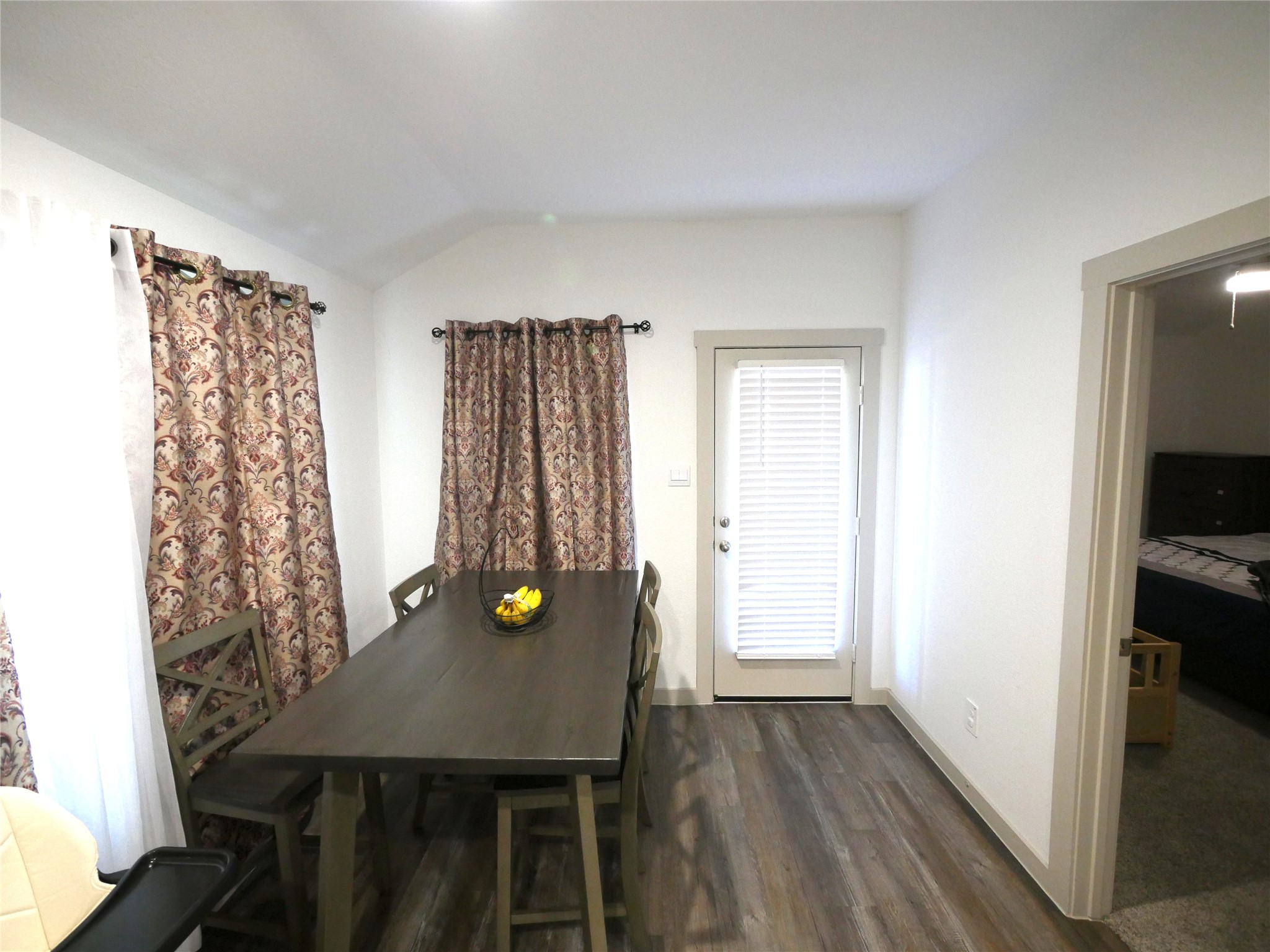 1044 Marina Bay Drive Property Photo 6