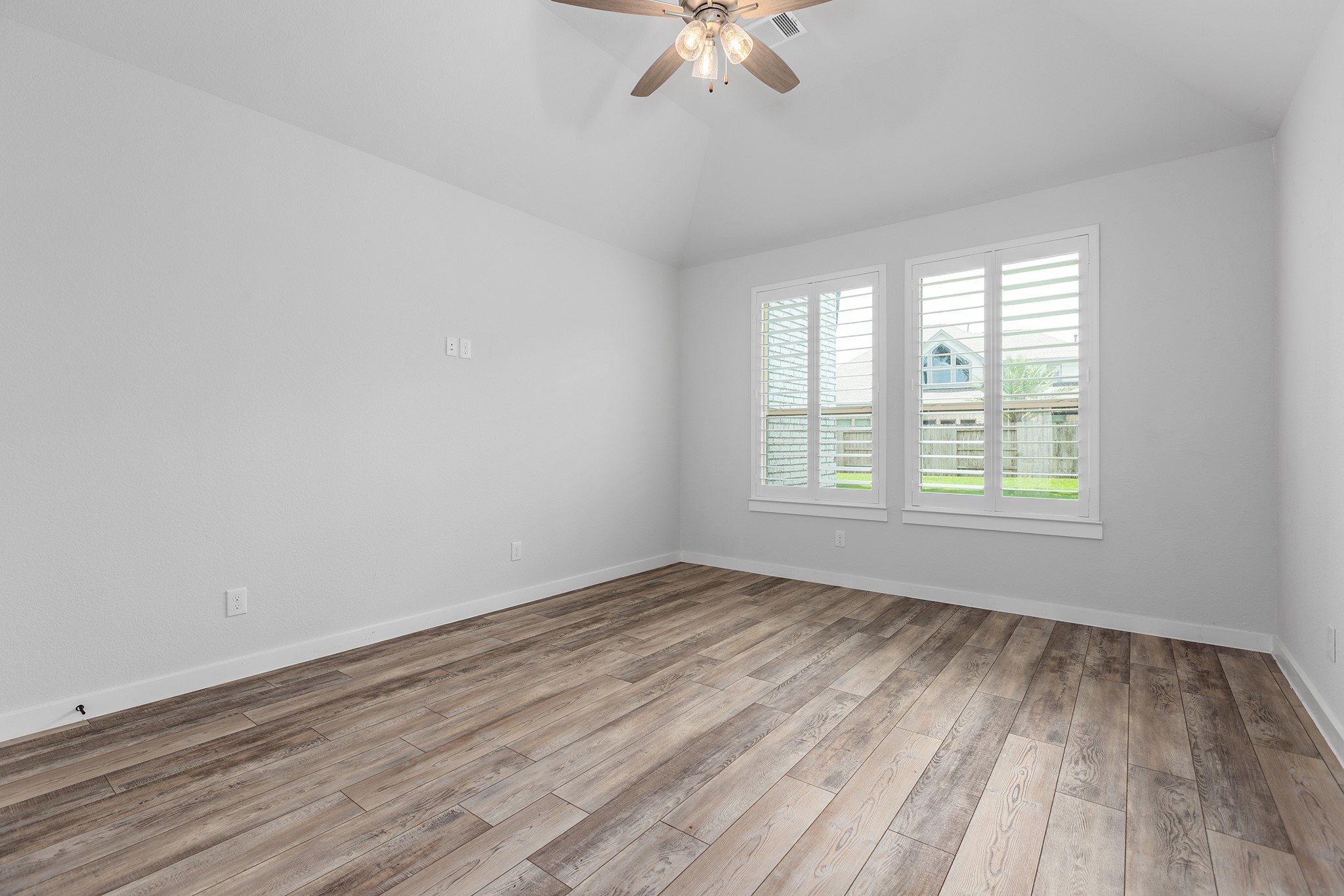 12110 Woodnote Lane Property Photo 27