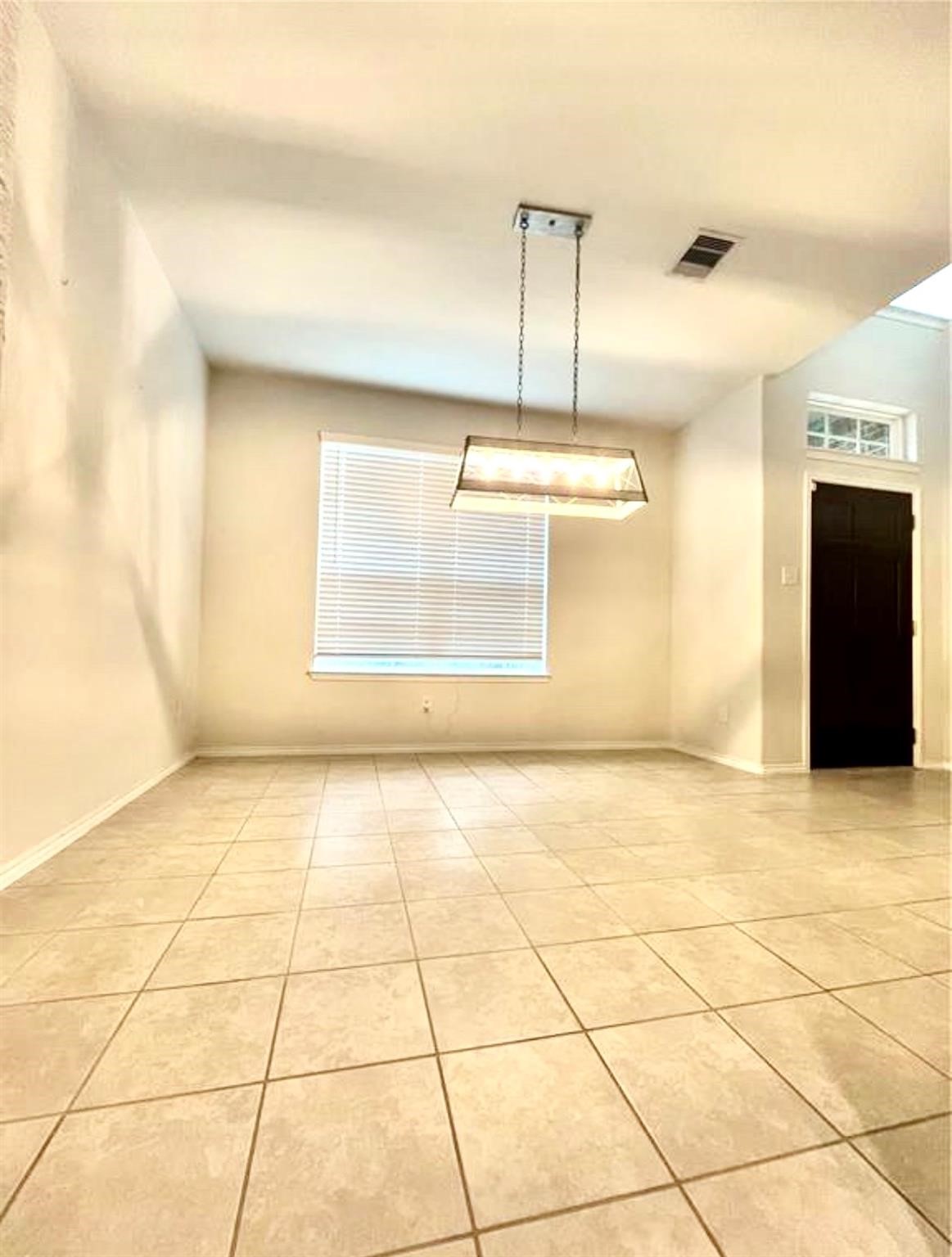 13811 Giant Panda Bear Avenue Property Photo 4