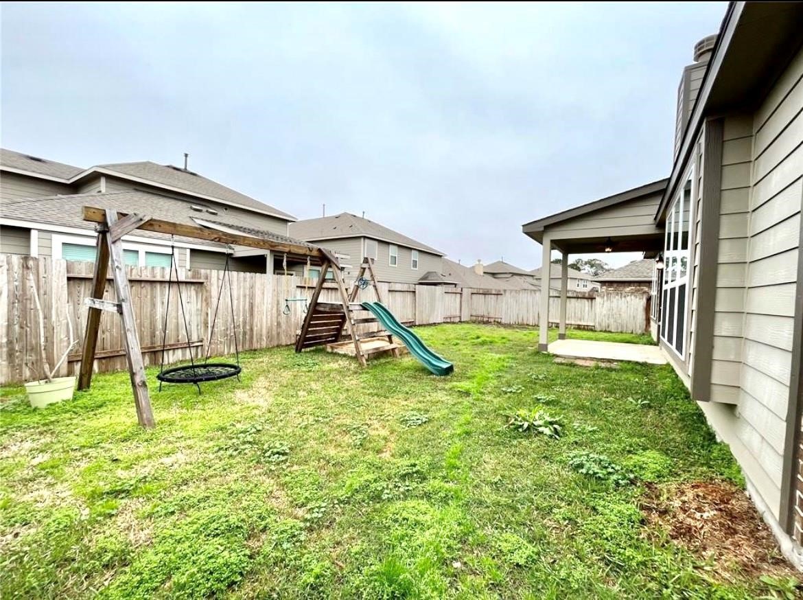 13811 Giant Panda Bear Avenue Property Photo 29