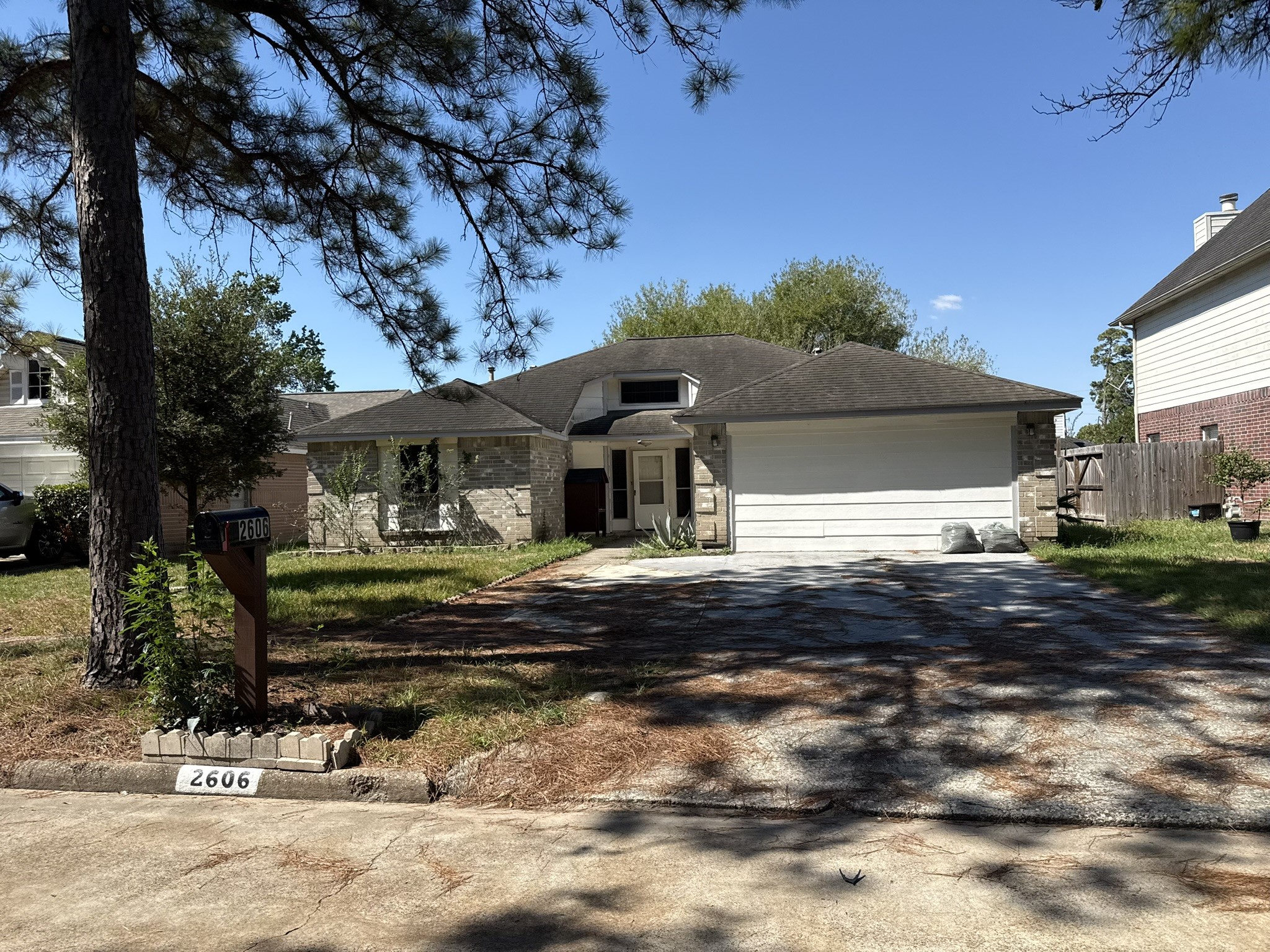 2606 Eagle Nest Lane Property Photo 5
